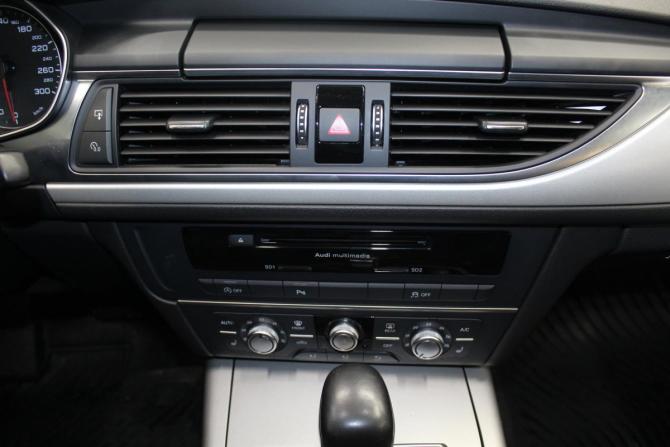 Audi A6 IV (C7) Рестайлинг с пробегом 2015 года, цена 1 690 000 рублей, 212427 км, седан, Автокод Объявления