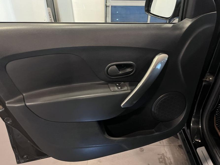 Renault Sandero II Чебоксары  - изображение 19