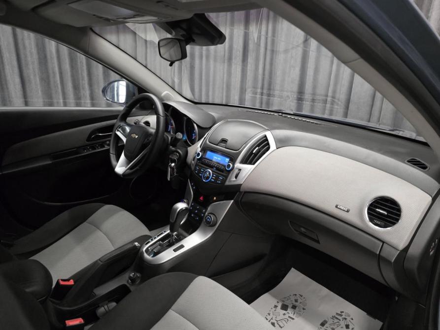 Chevrolet Cruze I Рестайлинг Красноярск  - изображение 15