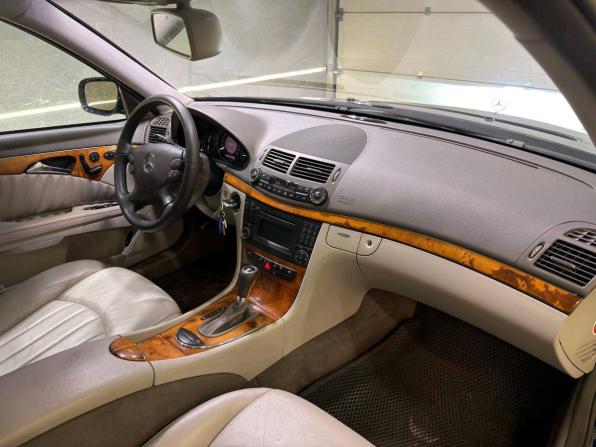 Mercedes-Benz E-Класс III (W211 S211) Рестайлинг с пробегом 2008 года, цена 889 000 рублей, 239821 км, седан, Автокод Объявления