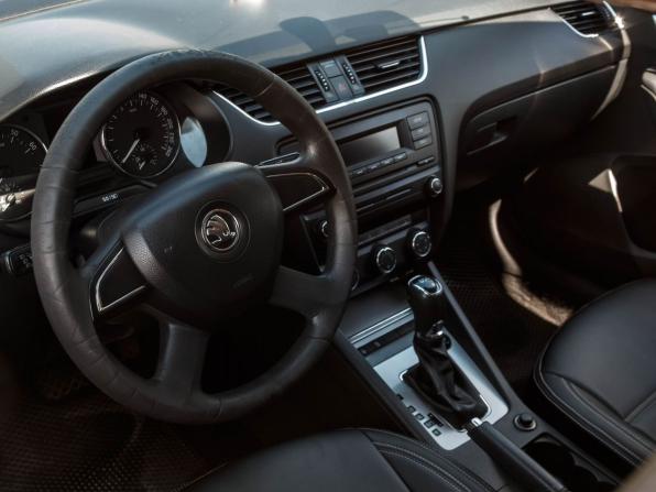 Skoda Octavia III (A7) с пробегом 2013 года, цена 840 000 рублей, 225538 км, лифтбек, Автокод Объявления