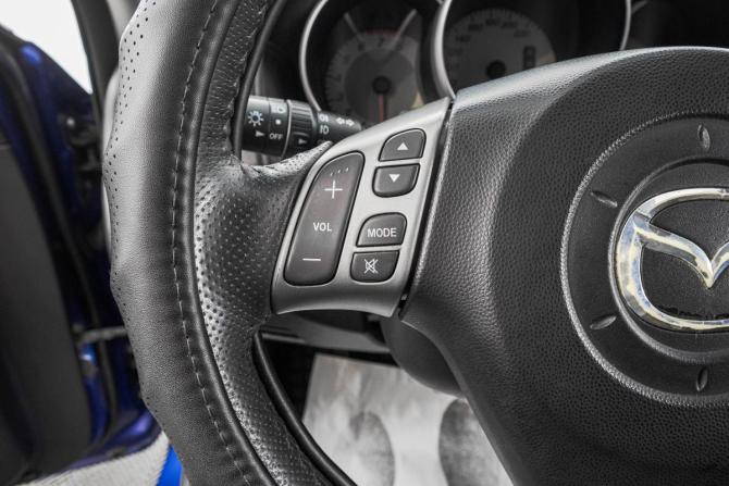 Mazda 3 I (BK) Рестайлинг с пробегом 2006 года, цена 599 000 рублей, 299000 км, хэтчбек, Автокод Объявления