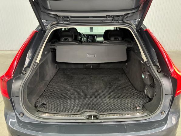 Volvo V90 II с пробегом 2018 года, цена 2 247 000 рублей, 254424 км, универсал, Автокод Объявления