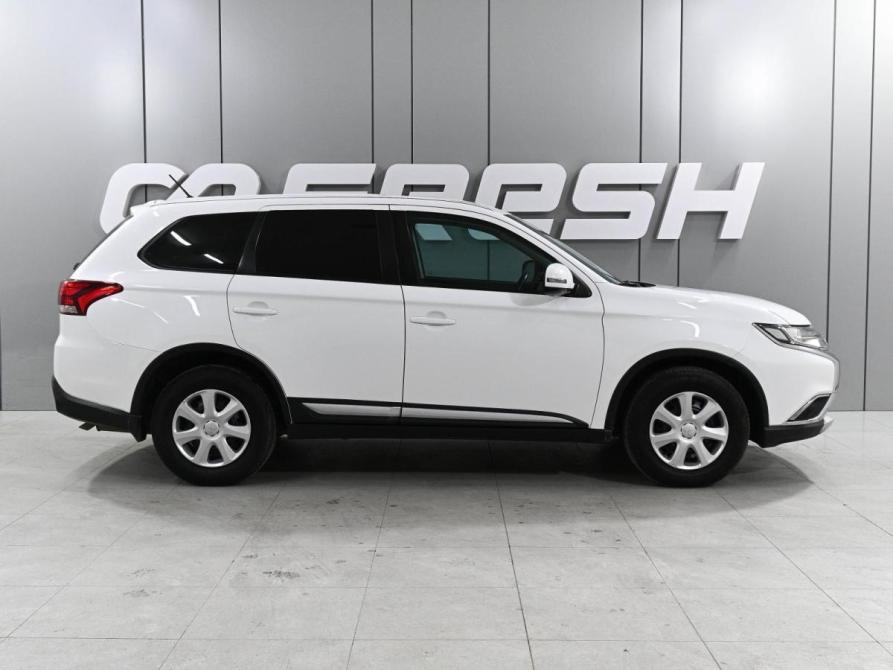 Mitsubishi Outlander III Рестайлинг Ростов-на-Дону  - изображение 5