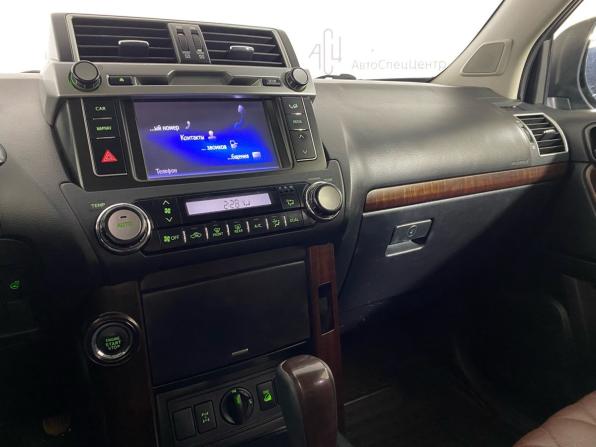 Toyota Land Cruiser Prado 150 Series Рестайлинг 1 с пробегом 2015 года, цена 2 797 000 рублей, 396599 км, внедорожник, Автокод Объявления