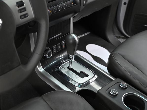 Nissan Pathfinder III Рестайлинг с пробегом 2010 года, цена 1 349 000 рублей, 177000 км, внедорожник, Автокод Объявления