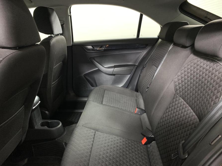 Skoda Rapid I Москва  - изображение 18