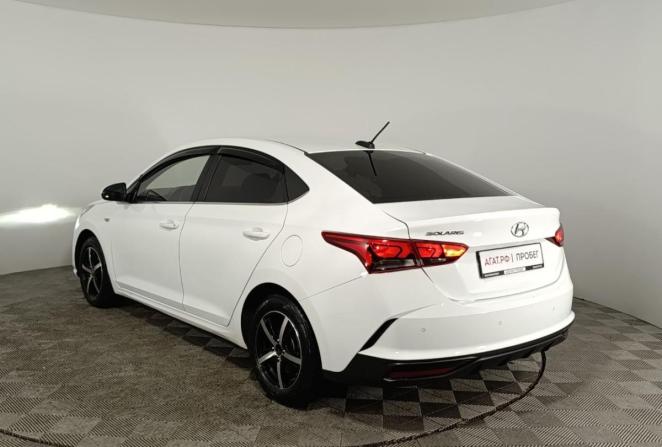 Hyundai Solaris II Рестайлинг с пробегом 2020 года, цена 1 490 000 рублей, 119000 км, седан, Автокод Объявления