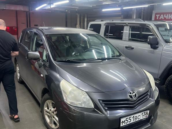 Toyota Verso I с пробегом 2011 года, цена 935 000 рублей, 140300 км, компактвэн, Автокод Объявления