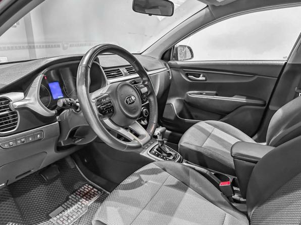 Kia Rio IV Рестайлинг с пробегом 2021 года, цена 1 703 934 рубля, 82312 км, седан, Автокод Объявления