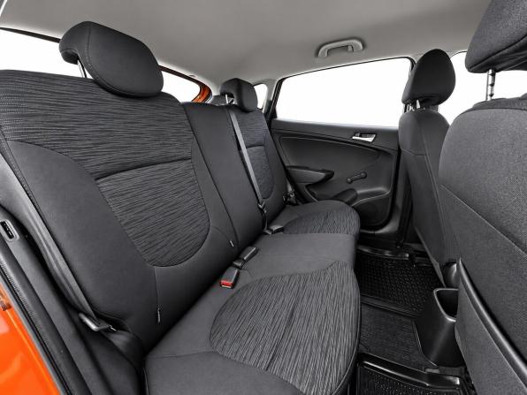 Hyundai Solaris I Рестайлинг с пробегом 2015 года, цена 695 000 рублей, 253147 км, хэтчбек, Автокод Объявления