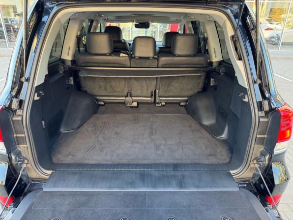 Toyota Land Cruiser 200 Series Рестайлинг 2 с пробегом 2018 года, цена 7 999 000 рублей, 83455 км, внедорожник, Автокод Объявления