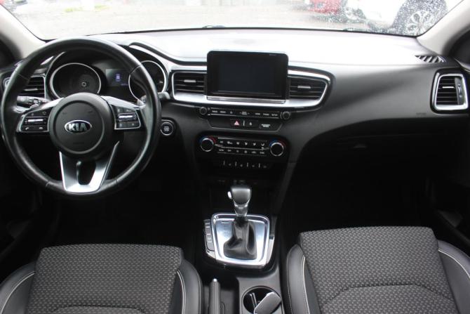 Kia Ceed III с пробегом 2018 года, цена 1 697 000 рублей, 96101 км, хэтчбек, Автокод Объявления