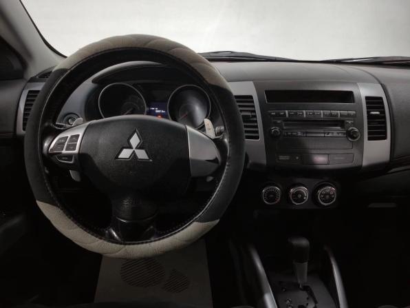 Mitsubishi Outlander II Рестайлинг с пробегом 2010 года, цена 940 000 рублей, 346656 км, внедорожник, Автокод Объявления