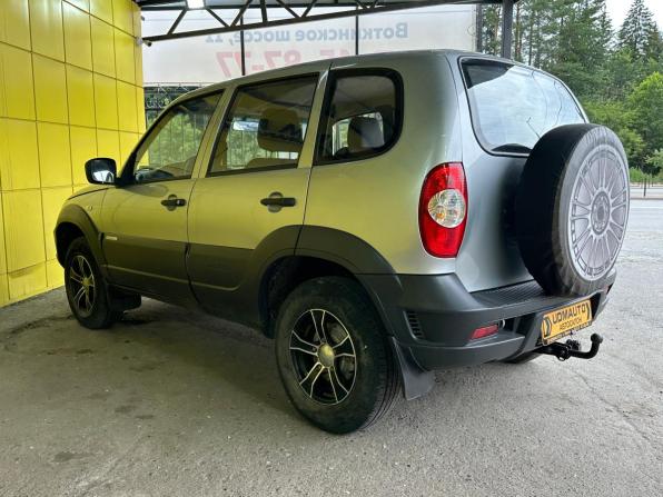 Chevrolet Niva I Рестайлинг с пробегом 2015 года, цена 499 000 рублей, 171000 км, внедорожник, Автокод Объявления