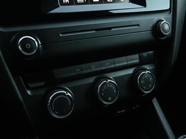 Skoda Octavia III (A7) с пробегом 2014 года, цена 1 149 000 рублей, 175277 км, лифтбек, Автокод Объявления