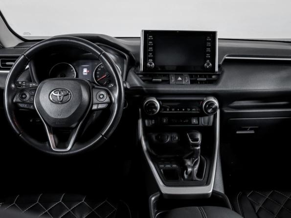 Toyota RAV4 V (XA50) с пробегом 2020 года, цена 2 901 195 рублей, 63847 км, внедорожник, Автокод Объявления