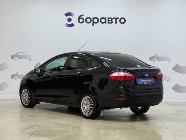 Ford Fiesta Mk6 Рестайлинг с пробегом 2015 года, цена 680 000 рублей, 150290 км, седан, Автокод Объявления