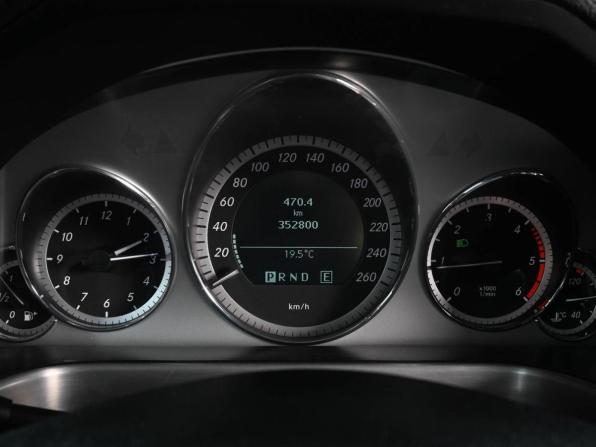 Mercedes-Benz E-Класс IV (W212 S212 C207) с пробегом 2010 года, цена 1 299 000 рублей, 352800 км, седан, Автокод Объявления
