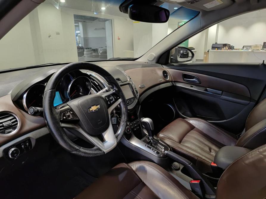Chevrolet Cruze I Рестайлинг Казань  - изображение 20