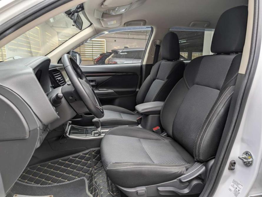 Mitsubishi Outlander III Рестайлинг 3 Москва  - изображение 8