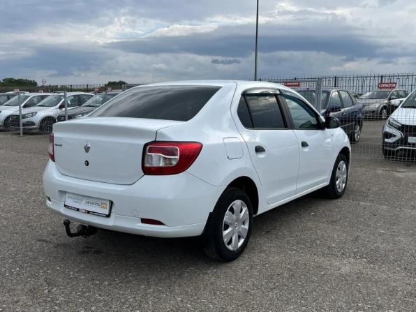 Renault Logan II с пробегом 2016 года, цена 648 404 рубля, 116668 км, седан, Автокод Объявления