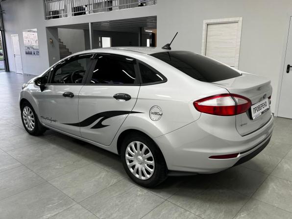 Ford Fiesta Mk6 Рестайлинг с пробегом 2018 года, цена 1 000 000 рублей, 53369 км, седан, Автокод Объявления