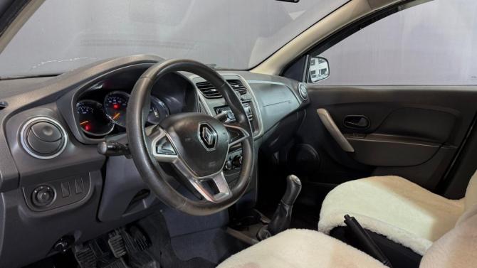 Renault Logan II Рестайлинг с пробегом 2019 года, цена 440 000 рублей, 247000 км, седан, Автокод Объявления