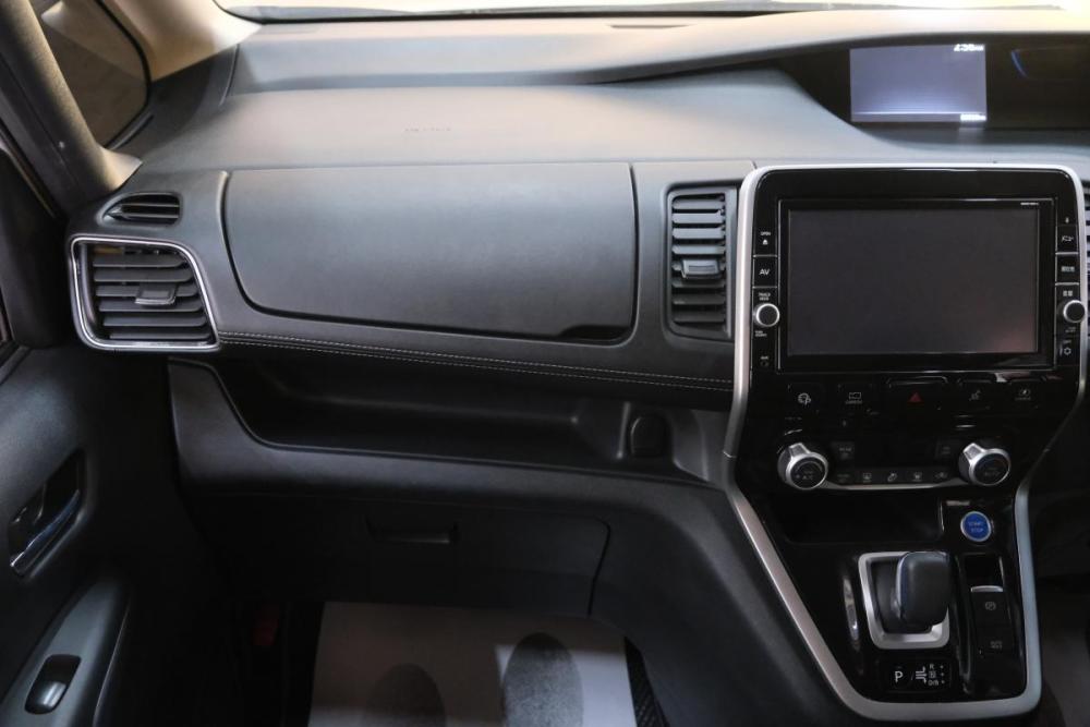 Nissan Serena V (C27) Омск  - изображение 17