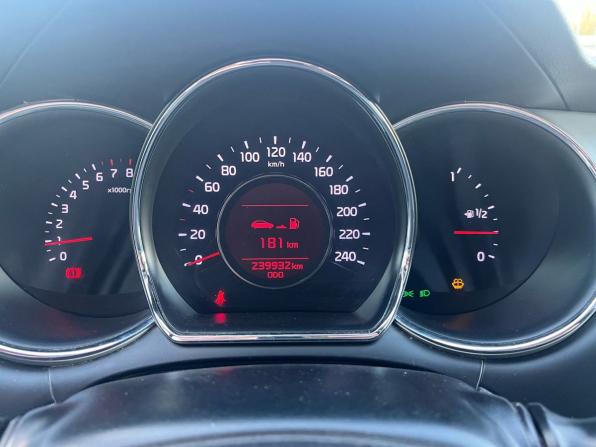 Kia Ceed II с пробегом 2014 года, цена 900 000 рублей, 239932 км, хэтчбек, Автокод Объявления