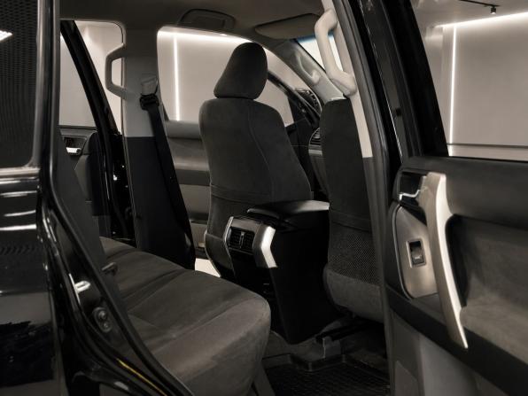 Toyota Land Cruiser Prado 150 Series с пробегом 2010 года, цена 2 895 000 рублей, 170000 км, внедорожник, Автокод Объявления