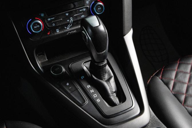 Ford Focus III Рестайлинг с пробегом 2018 года, цена 1 219 000 рублей, 83050 км, хэтчбек, Автокод Объявления