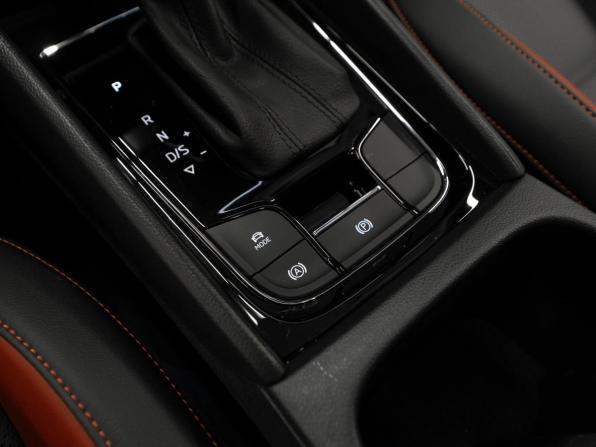 Skoda Karoq I с пробегом 2025 года, цена 3 450 000 рублей, 23 км, внедорожник, Автокод Объявления
