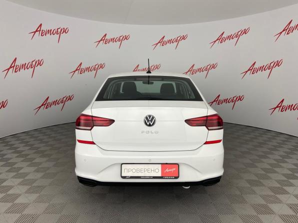 Volkswagen Polo VI с пробегом 2022 года, цена 1 475 000 рублей, 66144 км, лифтбек, Автокод Объявления