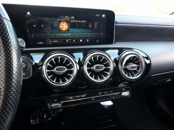 Mercedes-Benz CLA II (C118 X118) с пробегом 2019 года, цена 2 749 000 рублей, 146000 км, седан, Автокод Объявления