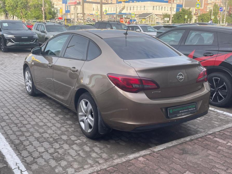 Opel Astra J Рестайлинг Череповец  - изображение 8