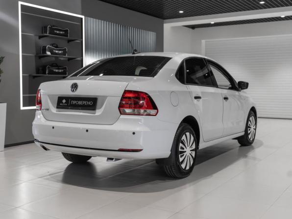 Volkswagen Polo V Рестайлинг с пробегом 2017 года, цена 1 140 000 рублей, 84934 км, седан, Автокод Объявления