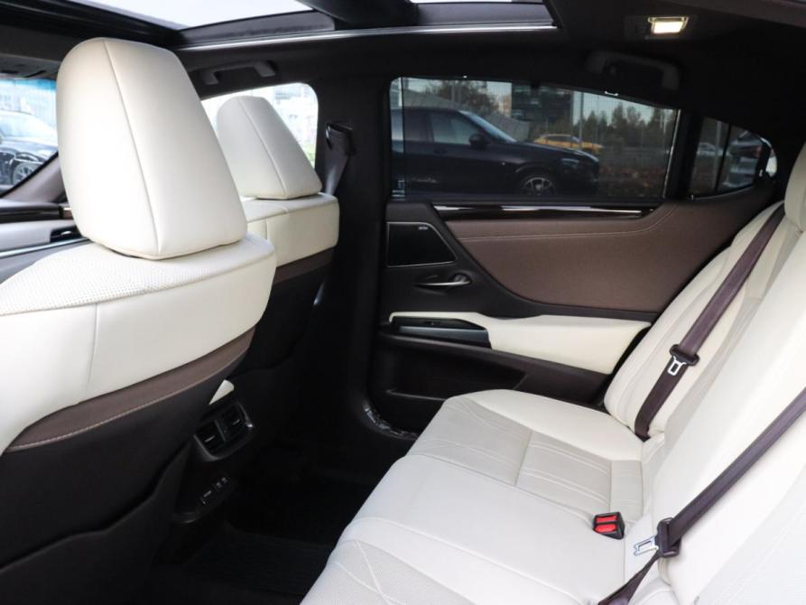 Lexus ES VII Химки  - изображение 10
