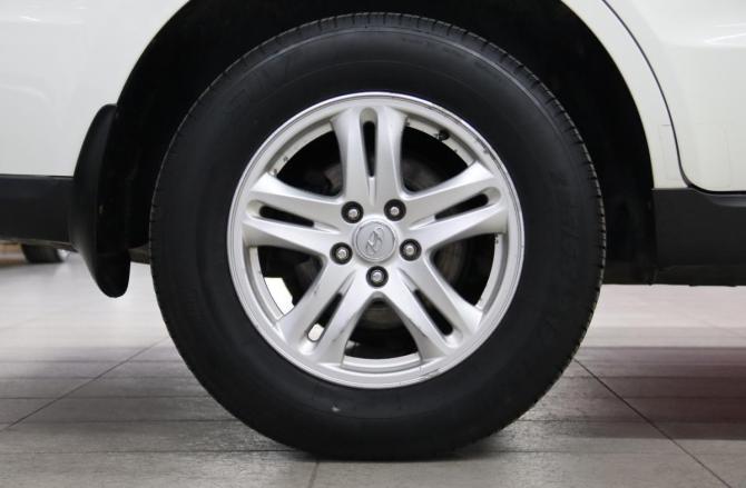 Hyundai Santa Fe II Рестайлинг с пробегом 2012 года, цена 1 450 250 рублей, 139388 км, внедорожник, Автокод Объявления