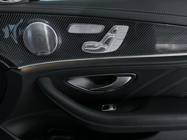 Mercedes-Benz E-Класс AMG V (W213) с пробегом 2017 года, цена 6 499 000 рублей, 80515 км, седан, Автокод Объявления