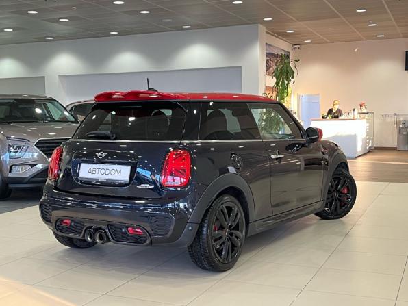 Mini Hatch III (F55/F56) Рестайлинг с пробегом 2021 года, цена 3 878 000 рублей, 23666 км, хэтчбек, Автокод Объявления