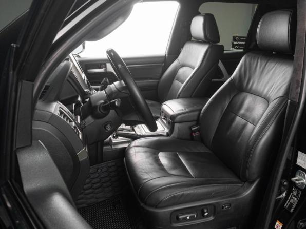 Toyota Land Cruiser 200 Series Рестайлинг 2 с пробегом 2016 года, цена 5 779 000 рублей, 113203 км, внедорожник, Автокод Объявления