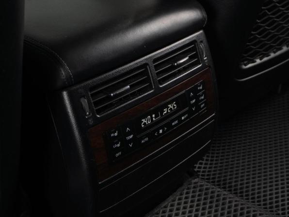 Toyota Land Cruiser 200 Series Рестайлинг 2 с пробегом 2016 года, цена 5 399 000 рублей, 193033 км, внедорожник, Автокод Объявления