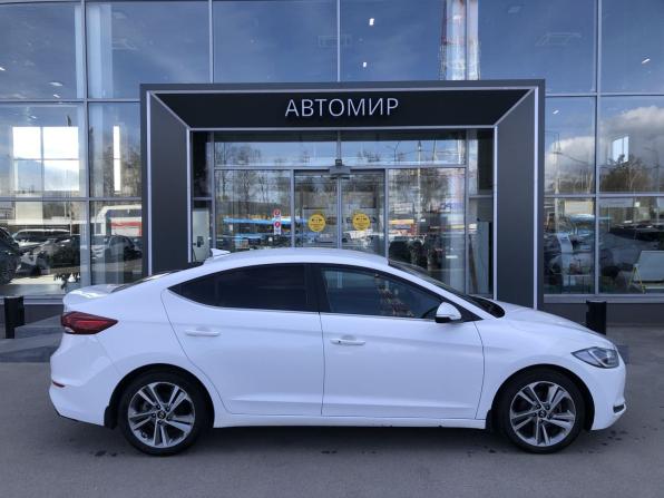 Hyundai Elantra VI (AD) с пробегом 2017 года, цена 1 329 000 рублей, 187500 км, седан, Автокод Объявления
