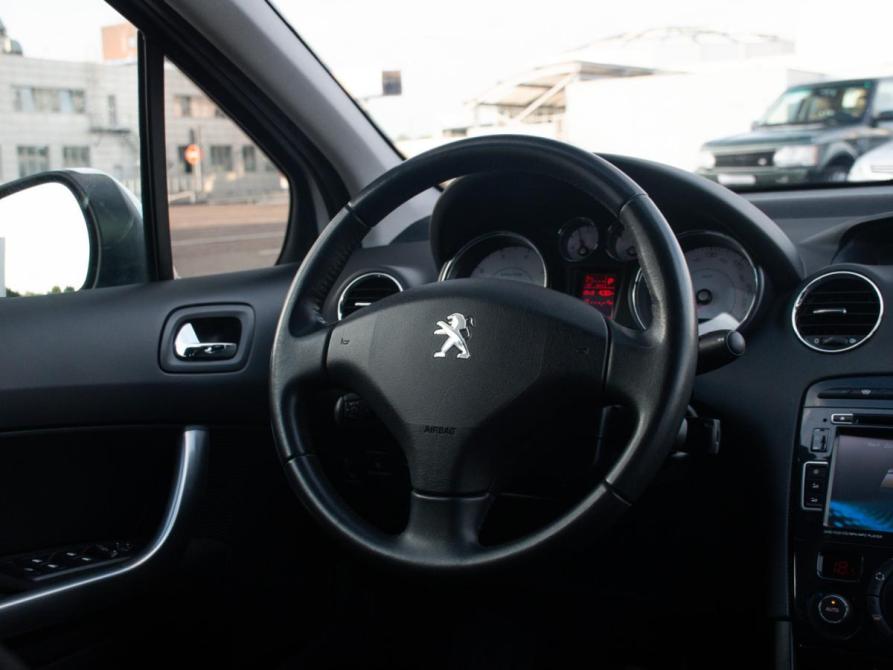 Peugeot 408 I Москва  - изображение 15