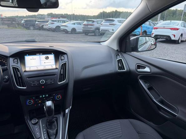 Ford Focus III Рестайлинг с пробегом 2017 года, цена 1 150 000 рублей, 131000 км, универсал, Автокод Объявления