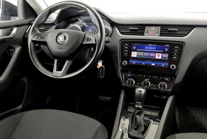 Skoda Octavia III (A7) с пробегом 2017 года, цена 1 975 000 рублей, 97000 км, универсал, Автокод Объявления