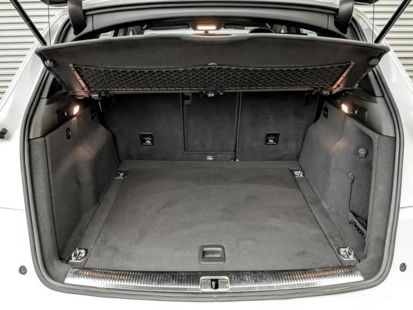 Audi Q5 I (8R) Рестайлинг с пробегом 2013 года, цена 1 960 000 рублей, 143827 км, внедорожник, Автокод Объявления