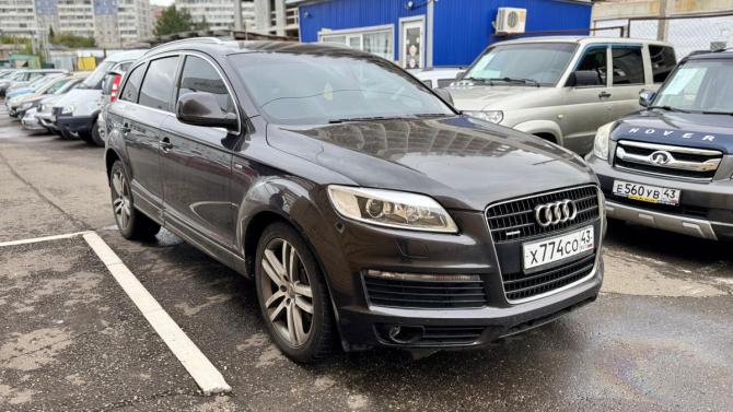 Audi Q7 I (4L) с пробегом 2007 года, цена 800 000 рублей, 266444 км, внедорожник, Автокод Объявления