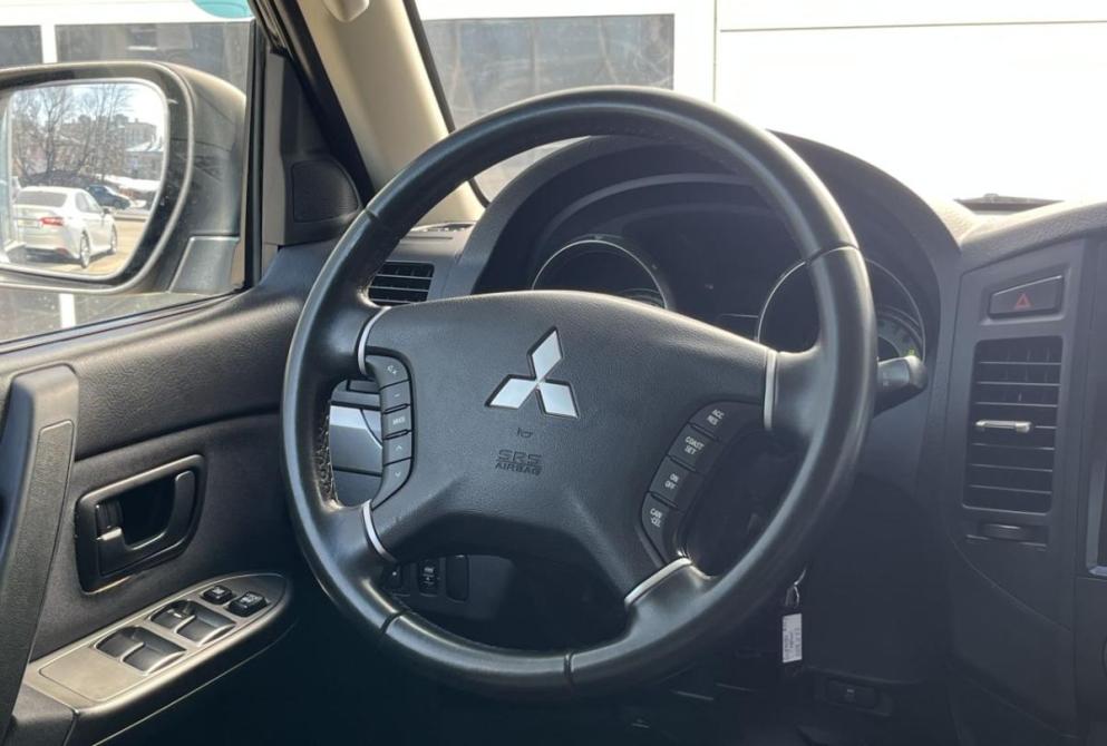 Mitsubishi Pajero IV Рестайлинг 1 Владимир  - изображение 11
